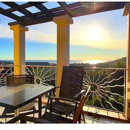 Apartman Saint-raphael- Vue Et Massif De L'esterel *