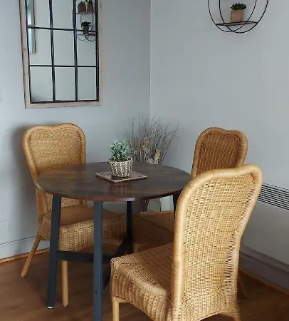 Saint-raphael- Vue Et Massif De L'esterel *