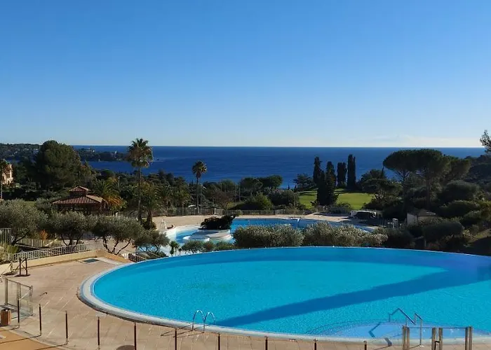 Апартаменты Saint-raphael- Vue Et Massif De L'esterel *