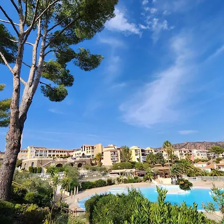 Saint-raphael- Vue Et Massif De L'esterel