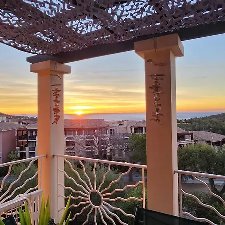 Saint-raphael- Vue Et Massif De L'esterel Appartamento