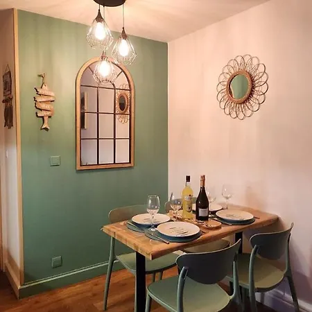 Apartment Saint-raphael- Vue Et Massif De L'esterel