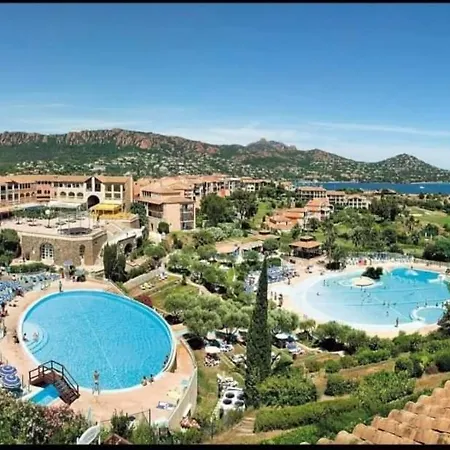 Apartment Saint-raphael- Vue Et Massif De L'esterel