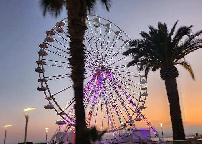 Saint-raphael- Vue Et Massif De L'esterel